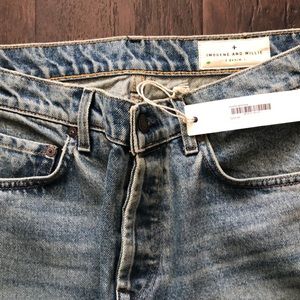 Imogene and Willie, States 31 on tag, 33 waist, 33 inseam, Charlie Winslow fit